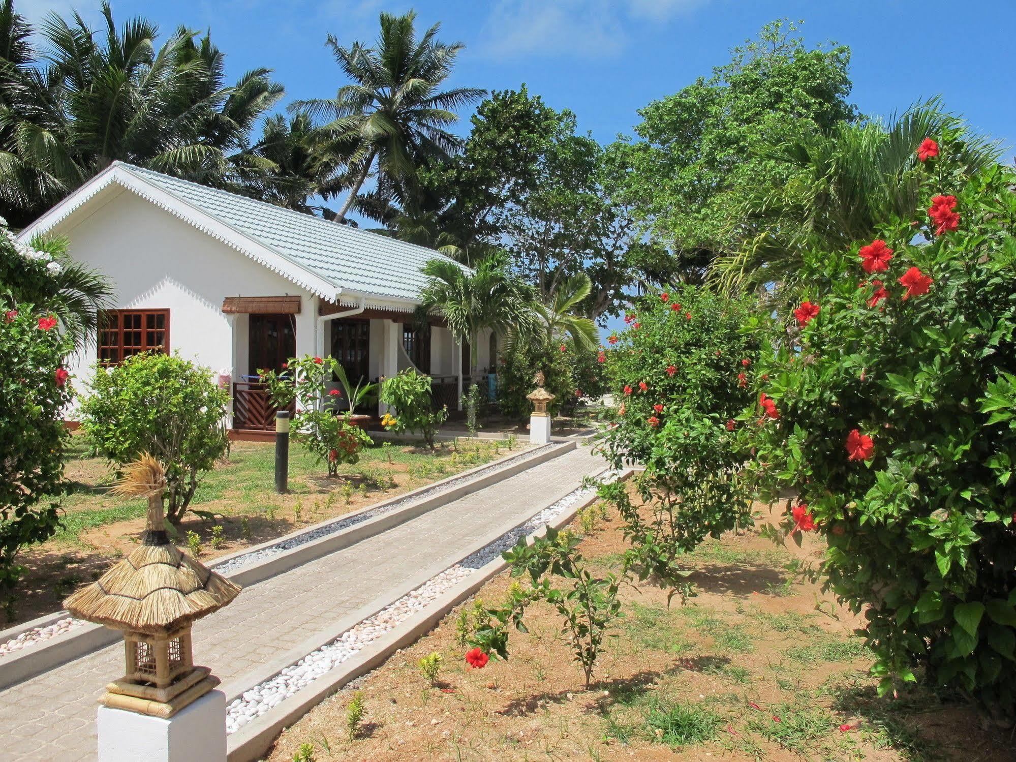 Villas De Mer Grand Anse  Exterior photo