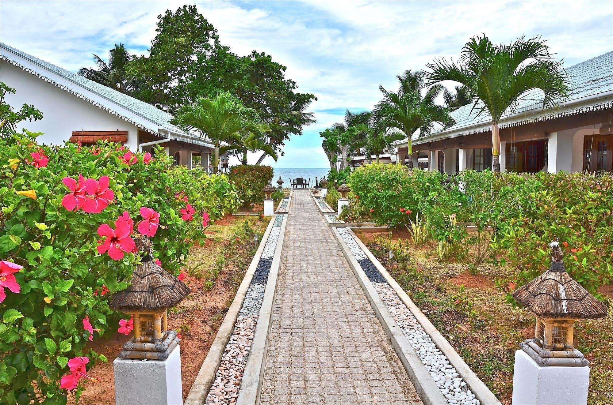 Villas De Mer Grand Anse  Exterior photo