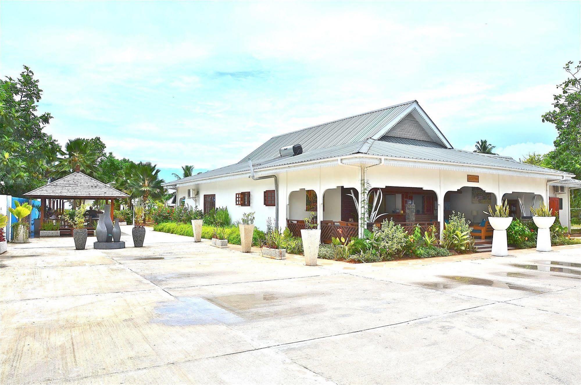 Villas De Mer Grand Anse  Exterior photo
